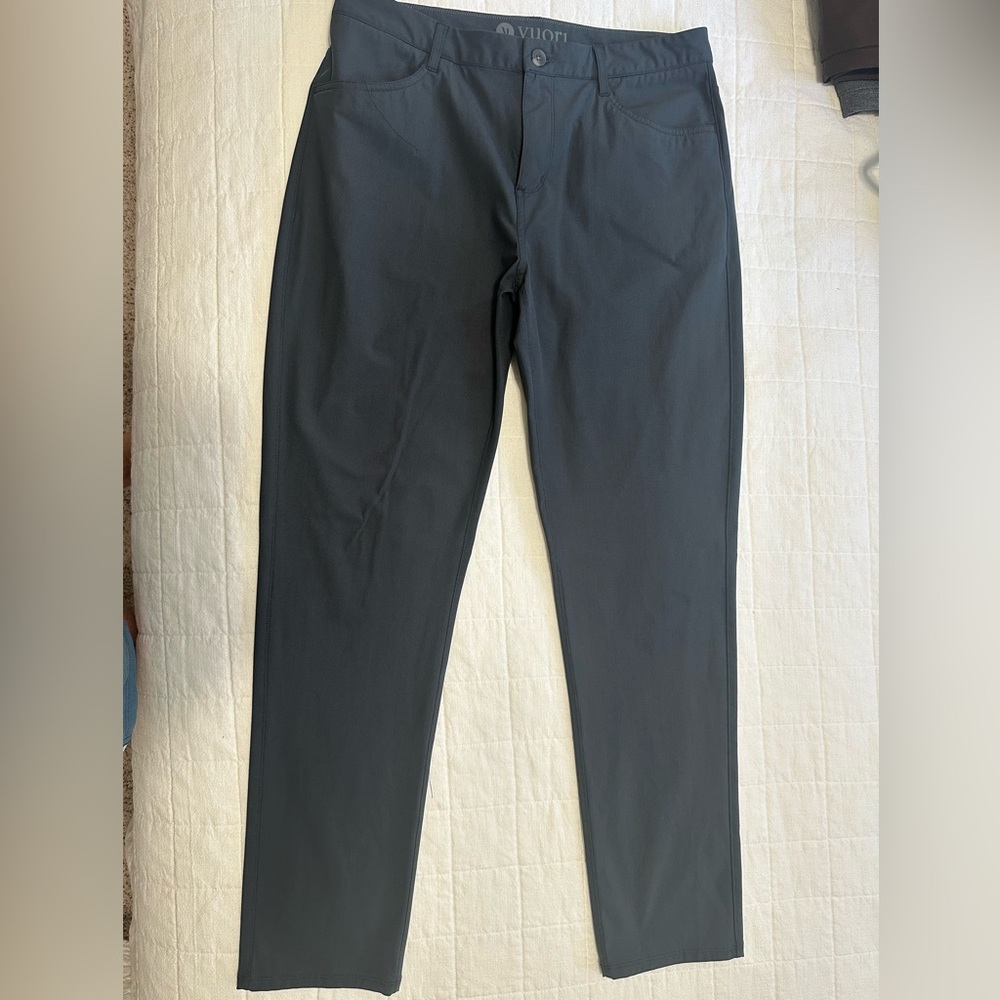 Vuori Men's Meta Steel Blue Pants. 34” waist. Lightly Worn